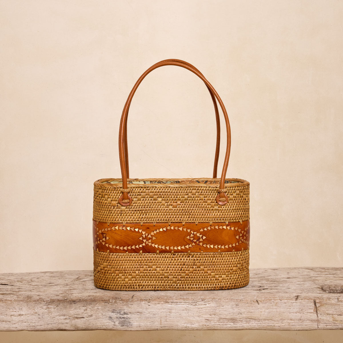 Ata Vine - Summer Tote with Shell Inlay