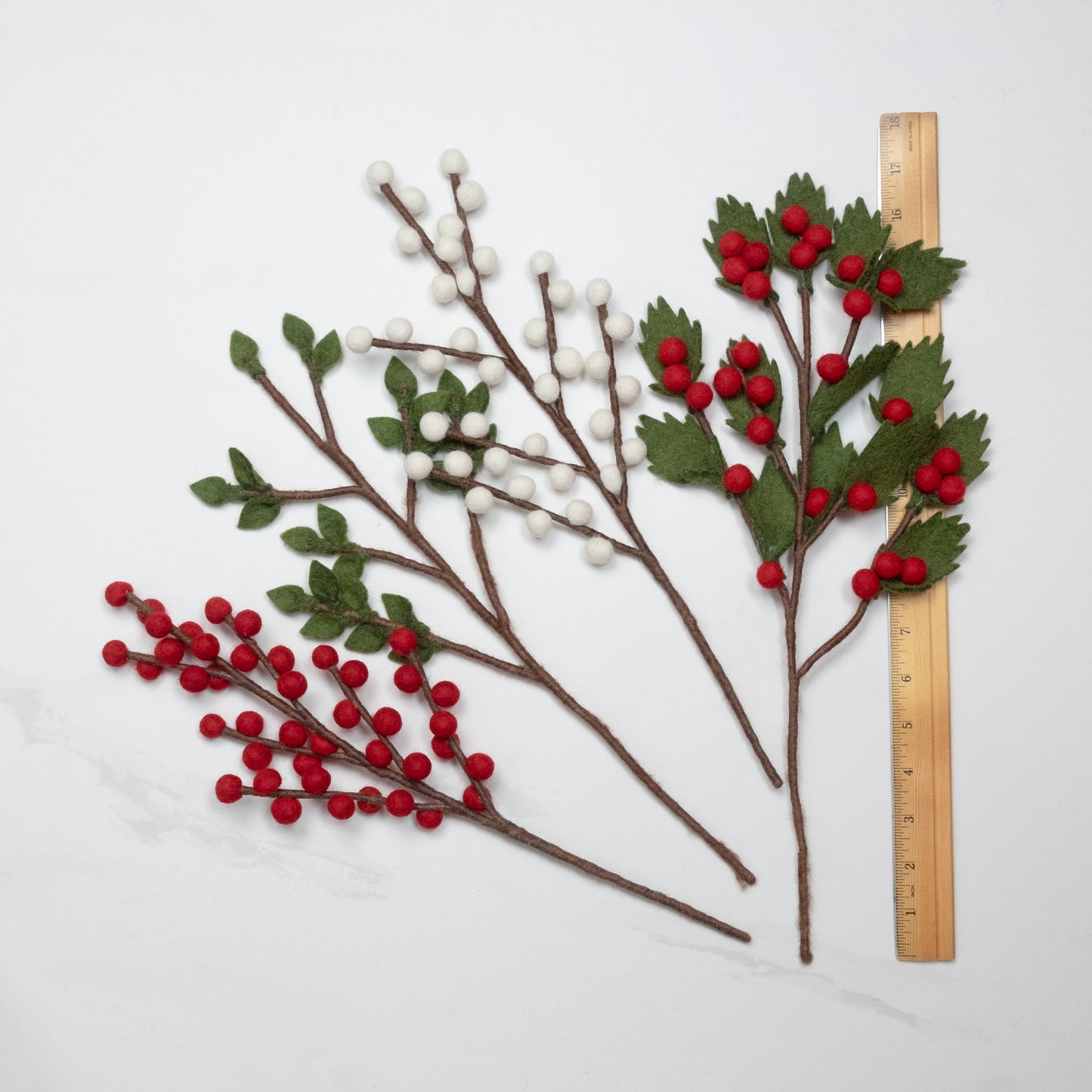 Felt Décor - Green, Red & White Holly Berry