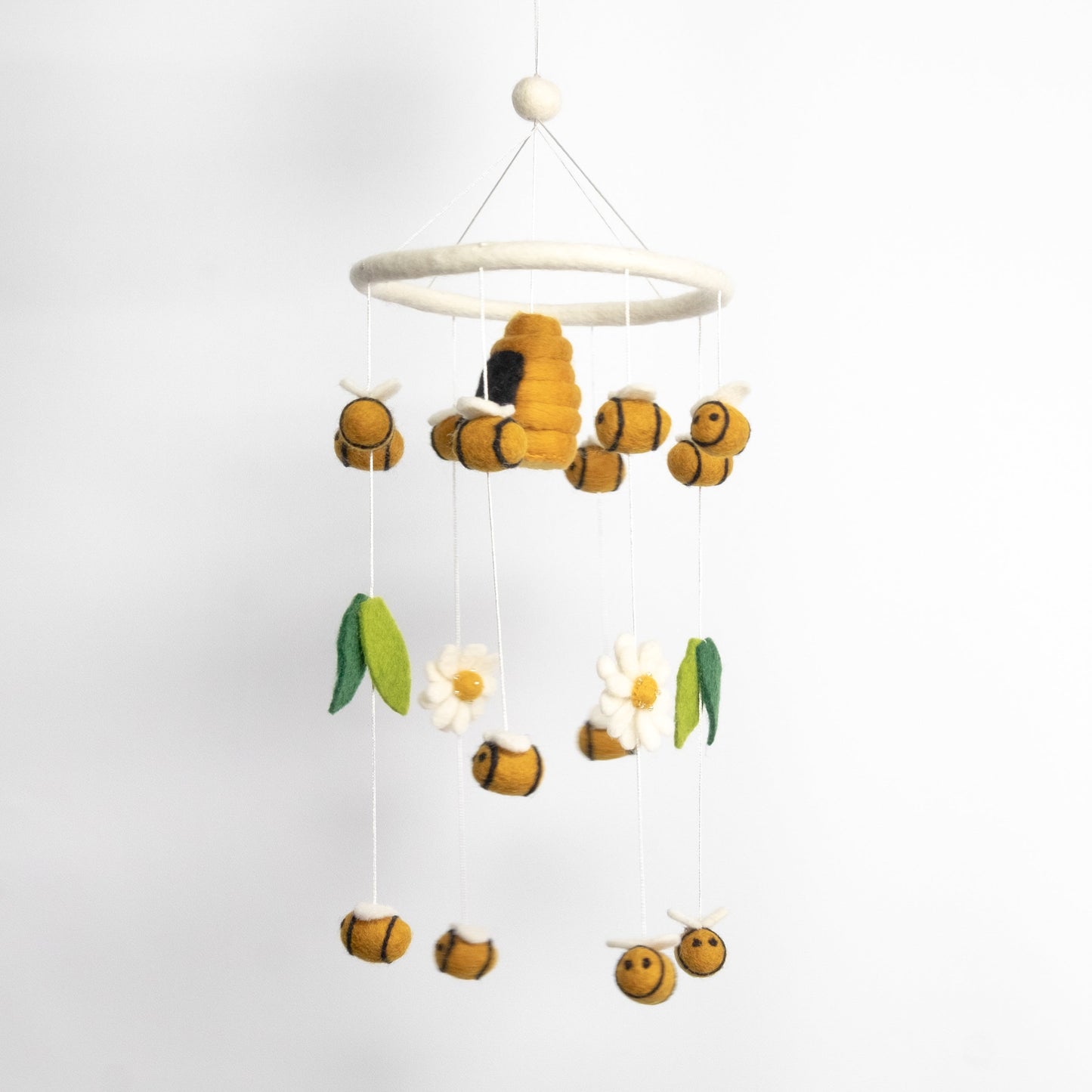 Baby Mobile - Nursery Décor - Flying Bee