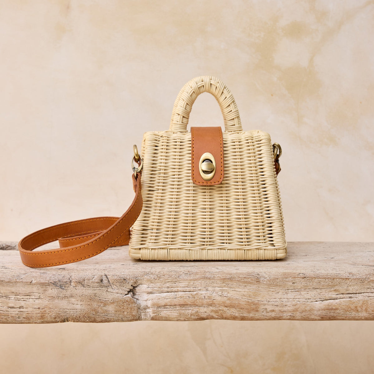 Rattan Ivory Petite Summer Resort Handbag