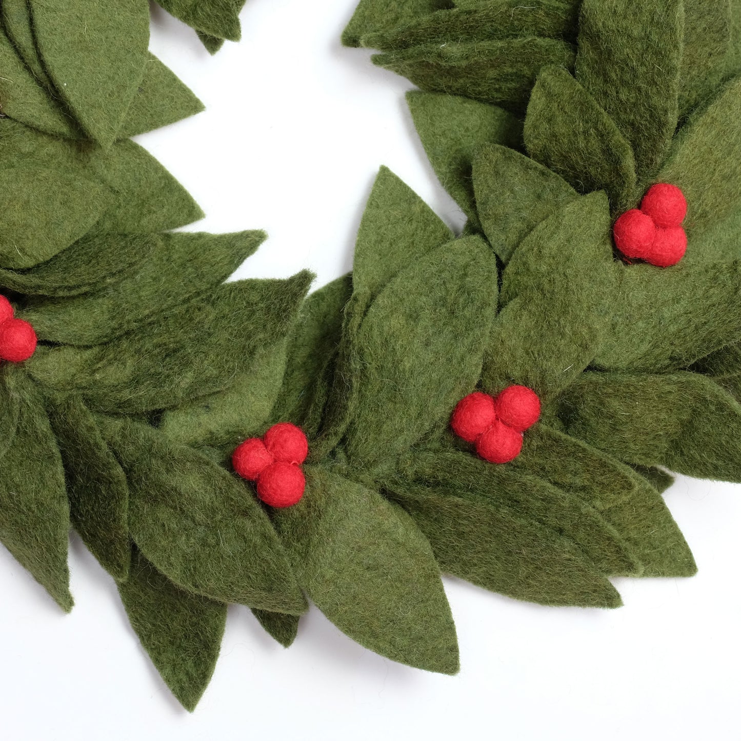 Christmas Decor - Wreath Green with Red Holly Berries