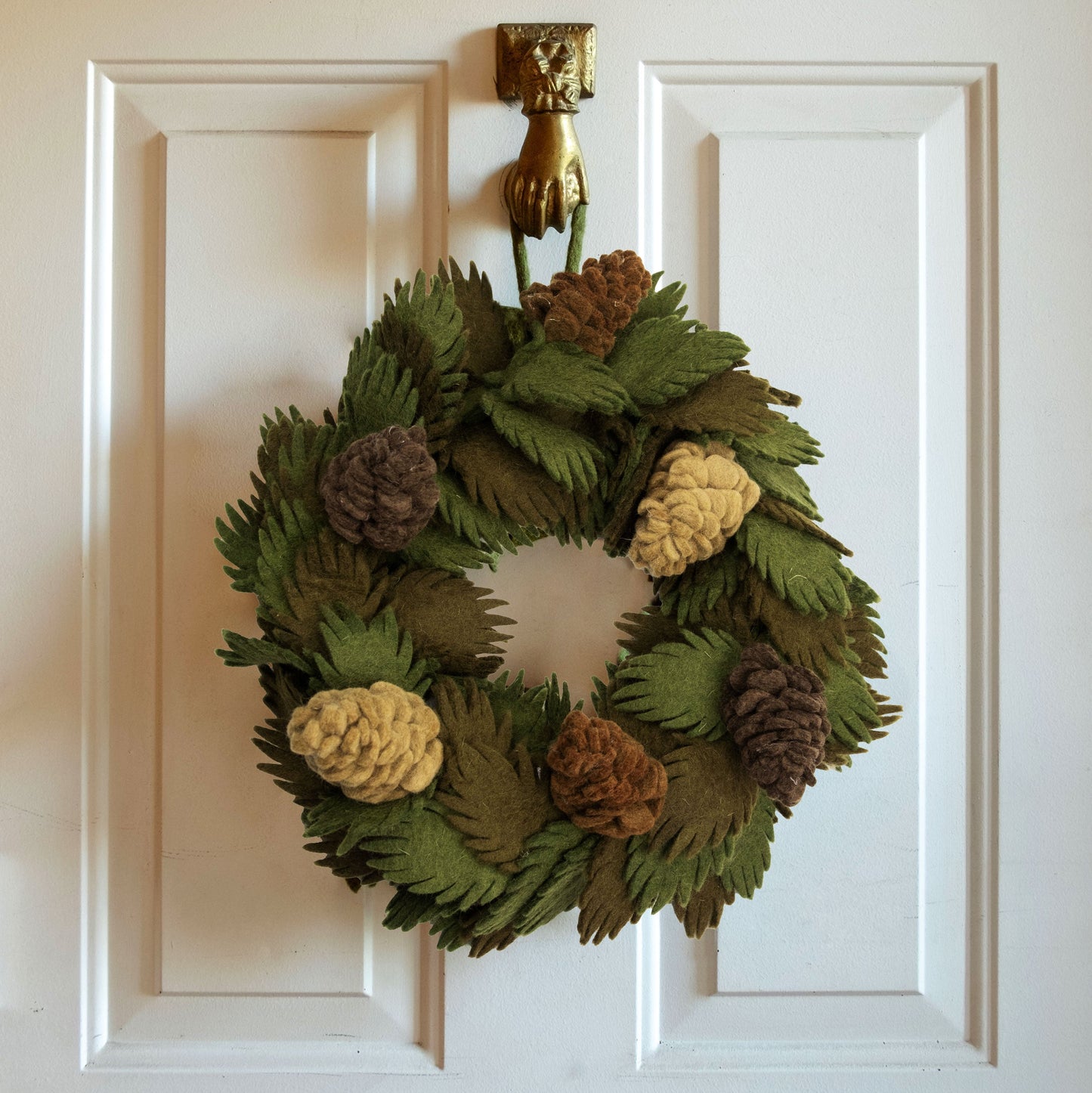 Christmas Decor - Wreath Pinecone - NEW!