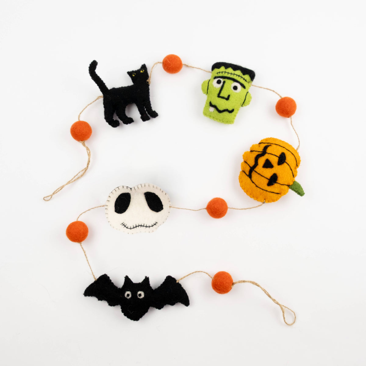 Garland - Halloween Decor - Halloween Friends