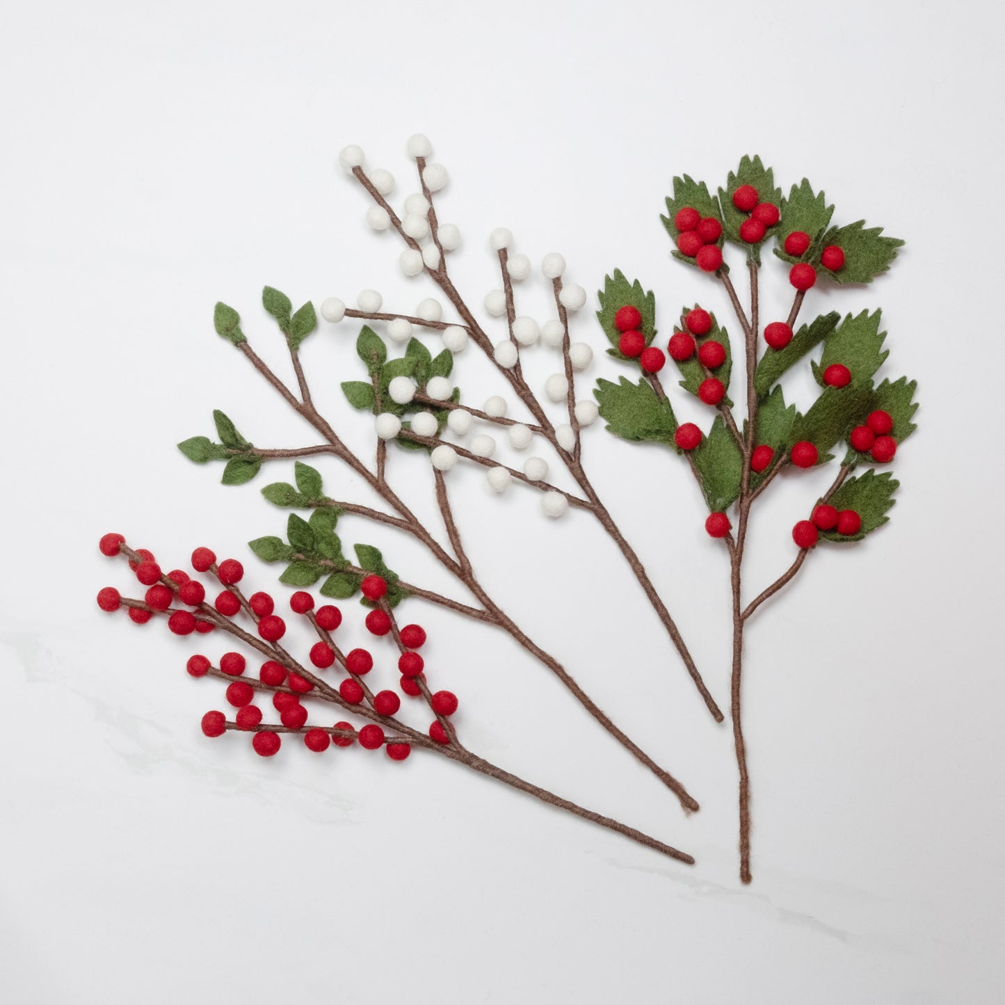 Felt Décor - Green, Red & White Holly Berry