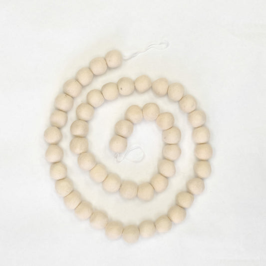 Garland - Wall Décor - White Ball