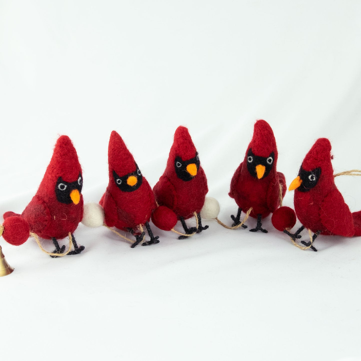 Garland - Wall Décor - Red Cardinal