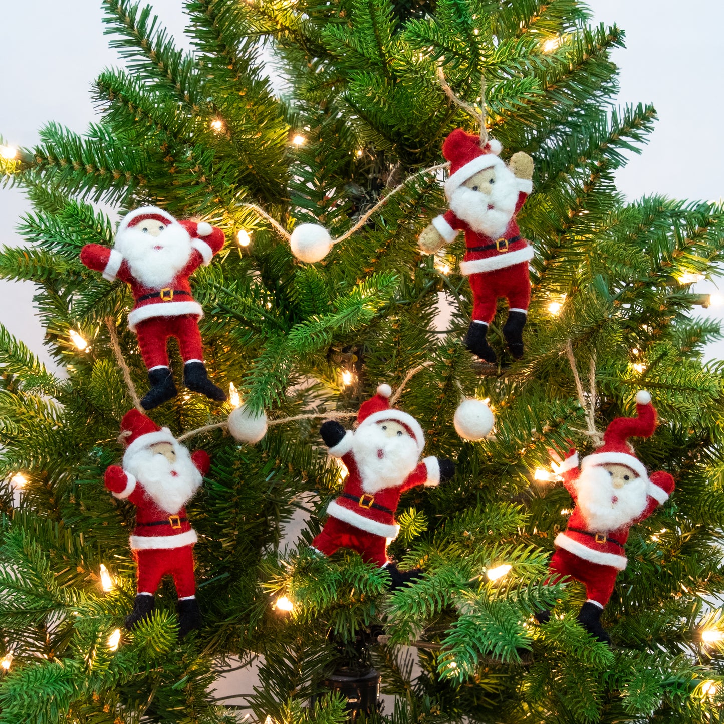 Garland - Christmas Decor - Dancing Santa