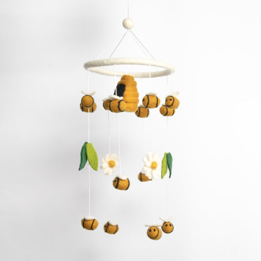Baby Mobile - Nursery Décor - Flying Bee